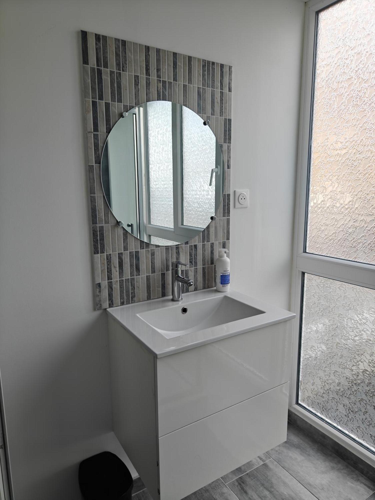 Suite 2 Lits Auberge Du Manala Hotel 24 24 Proche Basel サン・ルイ エクステリア 写真